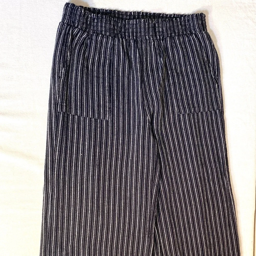 Time & True black and white pull on trousers.